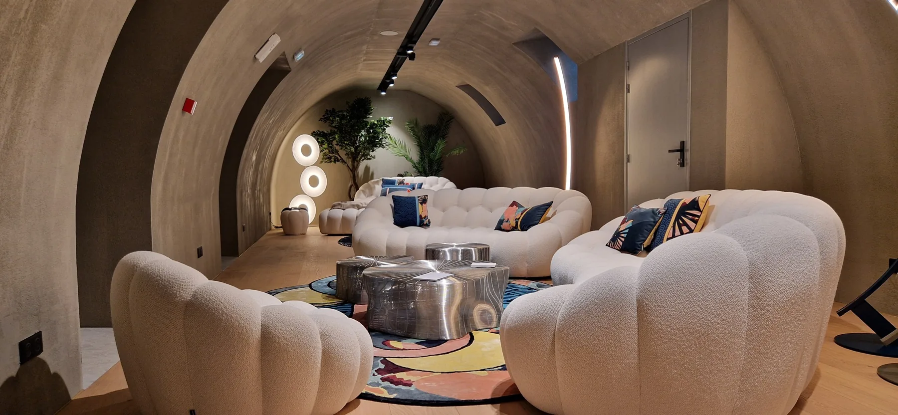 Showroom Roche Bobois — Place Masséna